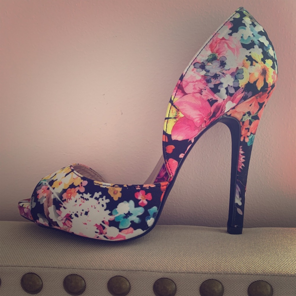 Charlotte Russo Heels size 8